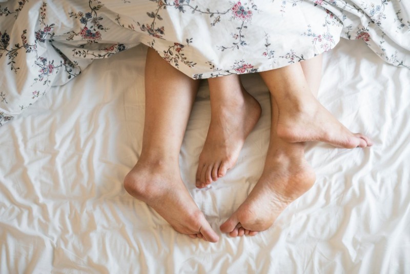 夫妻分床睡有利健康 夫妻同床丈夫睡眠质量差