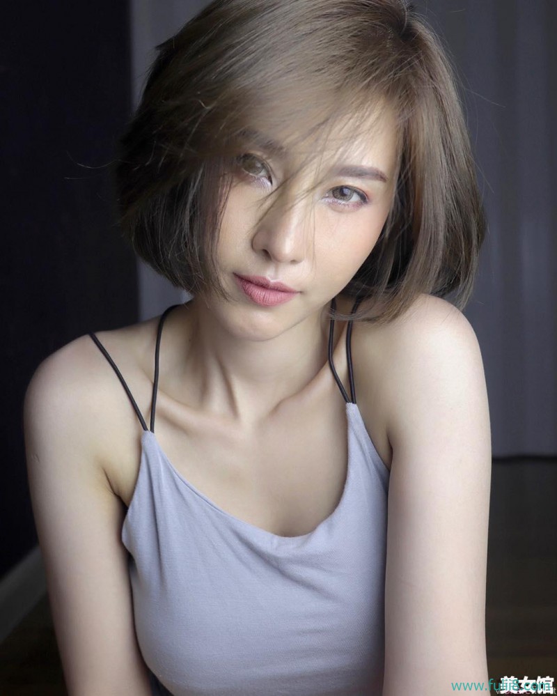 泰国短髮正妹Sathankorn，气质迷人