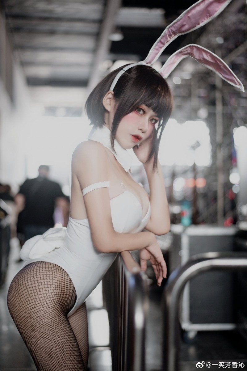 加藤惠兔女郎Cosplay