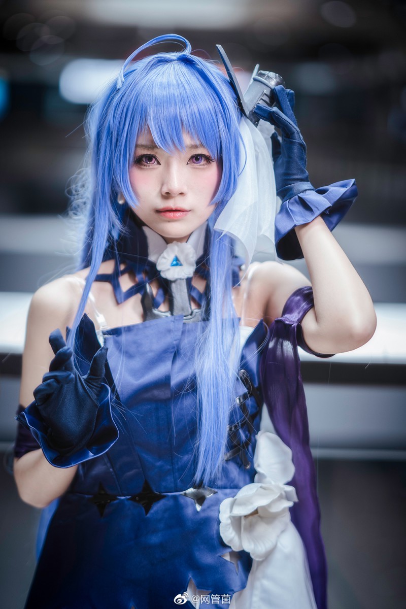 人工智障AI酱《萌死人绊爱cosplay》上海妹子@河野華太可爱了