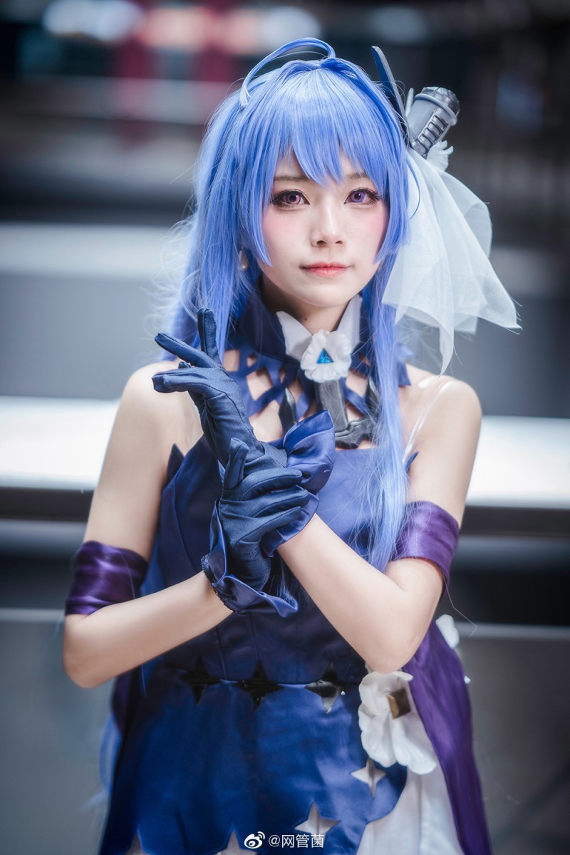 人工智障AI酱《萌死人绊爱cosplay》上海妹子@河野華太可爱了