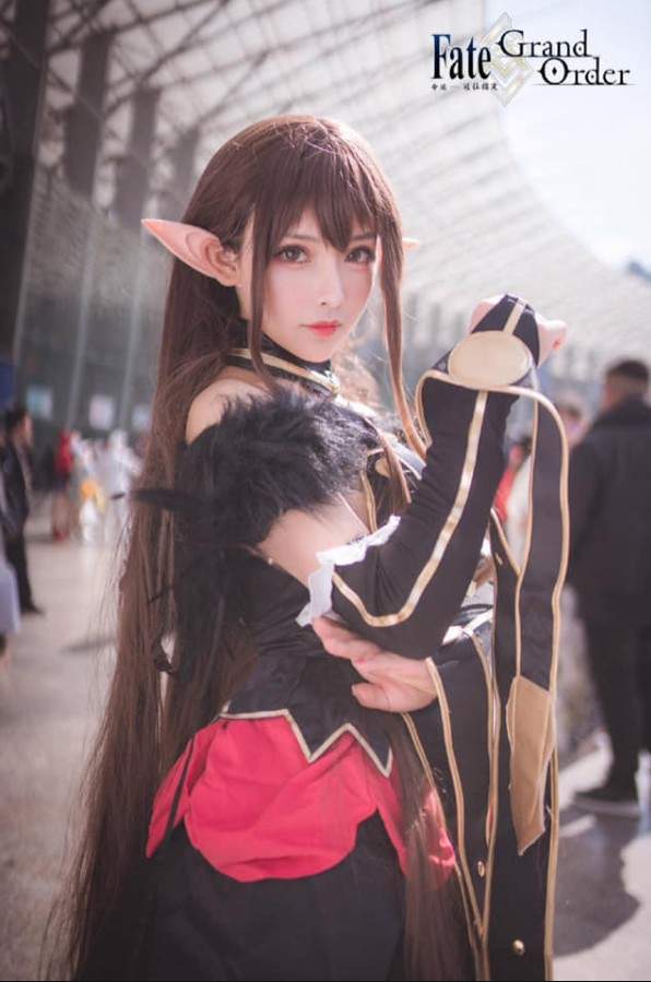 兽耳狂热《性感妹子只是简言》英雄联盟cosplay元气满点?