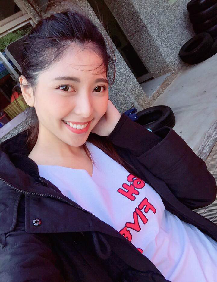 Fubon Angels啦啦队美女洁米 清新甜美掳获球迷