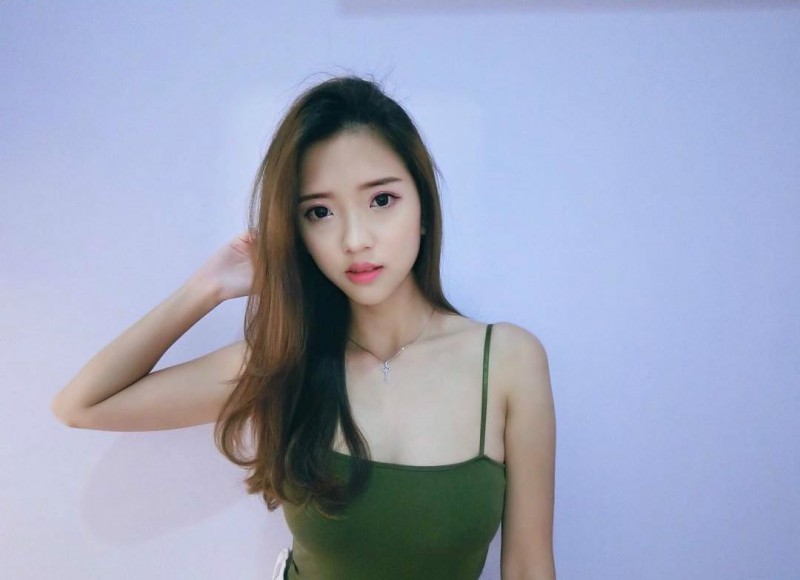 小清新美女Jessica Heng 正妹性感美腿撩人