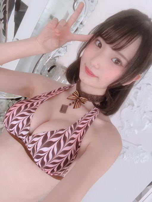 展场的娇点！气质正妹《立花はる》腼腆笑容让人好心动！