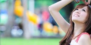 【迈博体育myball】用膝盖强硬的分开她 在学校被学长