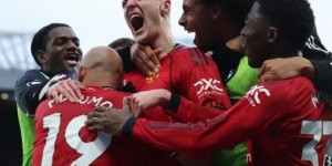 迈博体育 曼联两球领先补时被追平后3-2绝杀！卡里克三连胜