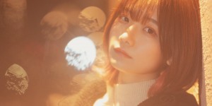 itotii正妹：久违的夏天来了！《カワイレナ》泳装「浑圆美」想起玩水的回忆！