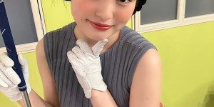 【网络美女】19岁写真偶像白滨美兔浴室写真公开！甜美造型搭配草莓主题，展现清新可爱魅力