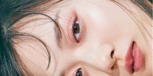 山下美月登上《CanCam》2026年4月号封面 展现成熟姐姐魅力