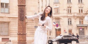 金高银 x W Korea March ，巴黎随拍画报，优雅的𝐂𝐇𝐀𝐍𝐄𝐋女郎💛🔥🖤🖤