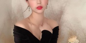 热爱爬山的「性感姐姐」正妹「 윰 댕 」，超有魅力