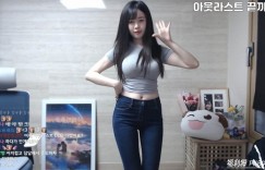 韩国清纯主播“꿀혜”圣诞送福利！车灯头呼之欲出！