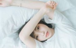 【迈博体育myball】男生去健身挂空档 隔壁小寡妇让我爽了一夜