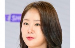 SISTAR的“IVE前辈”昭宥失去了父亲……经营贵金属店、前女团SISTAR成员的歌手昭宥去世了。