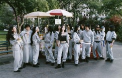KARINA 抢先实著引发讨论！NIKE 全新STUDIO FLEECE 系列登场