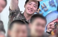 与木村拓哉共演的李濬荣，兵役期间近况公开