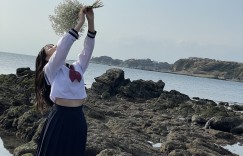 itotii正妹：积极开发健康性感！国民幼驯染《蓼沼优衣》前制服美少女亚军秀出成熟宣言！