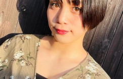 选美比赛冠军！ 短发高中妹「山冈雅弥」16岁青春 深邃卧蚕双眼彷佛随时在放电