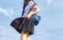 【深夜】日本女星「安藤笑桜」推首本个人写真集迎20岁