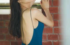高田里穂写真集「Venus Way -女神の美学、或いは進化論-」