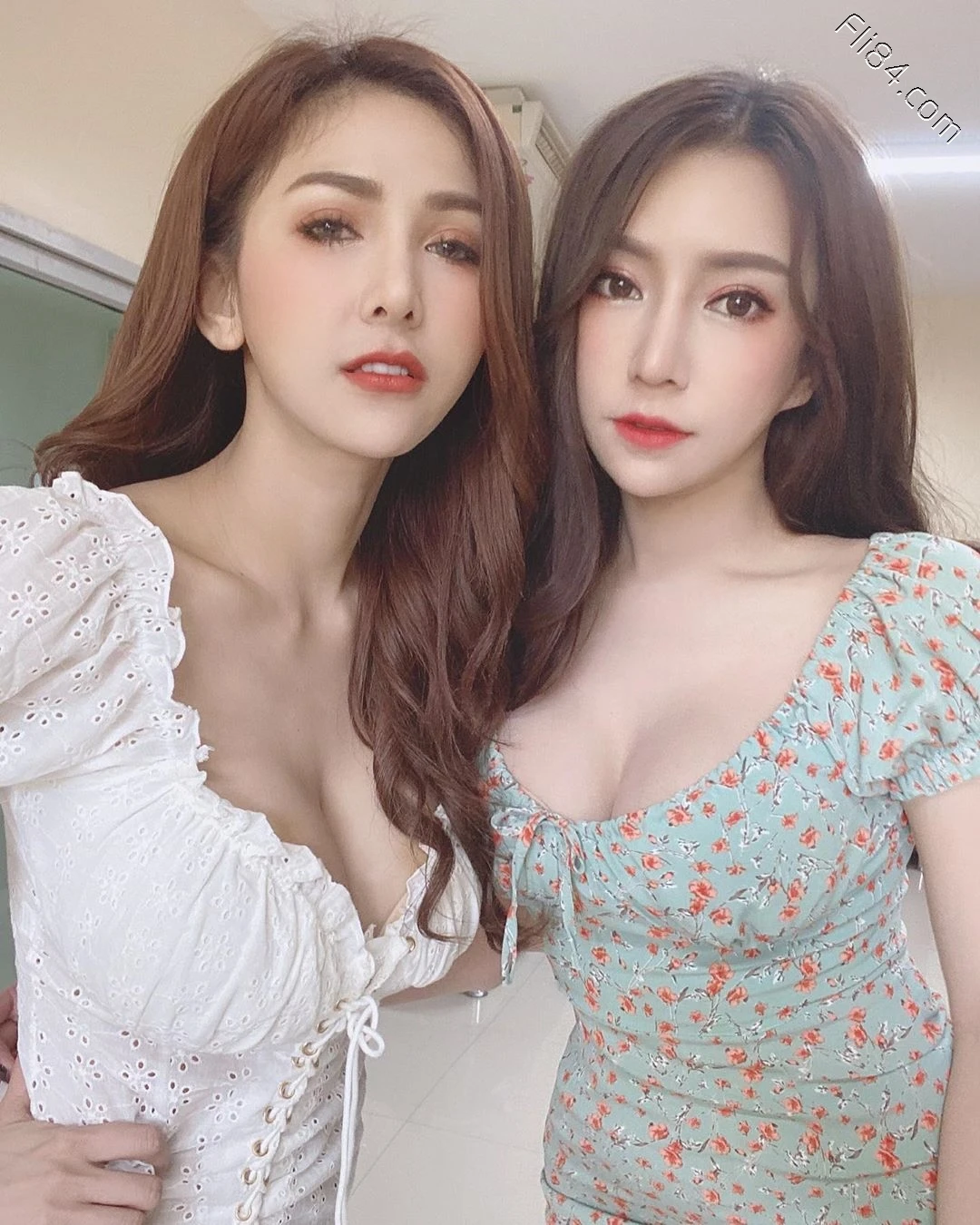 泰国女神级模特“Ampavee W.”这颜值和身材太让人羡慕了!