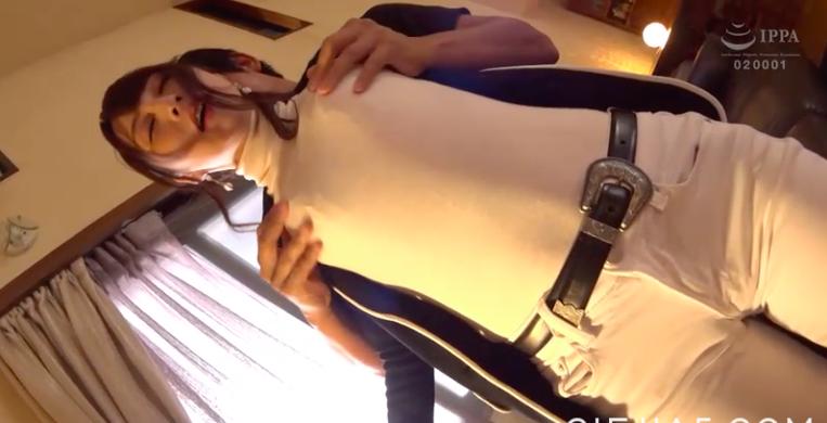 DTT-012:马术教练!熟女人妻柚木めい被老公劝下海拍片!人妻系的あやみ旬果! DTT-012:马术教练!熟女人妻柚木めい被老公劝下海拍片!人妻系的あやみ旬果!