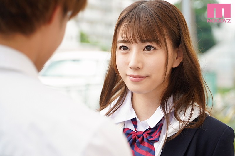 MIDE-817:小恶魔美少女痴女姐姐初川南破处小鲜肉,无套内射! MIDE-817:小恶魔美少女痴女姐姐初川南破处小鲜肉,无套内射!