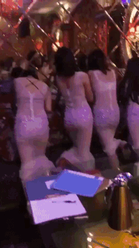 晨练路上,小姐姐要不要结个伴?