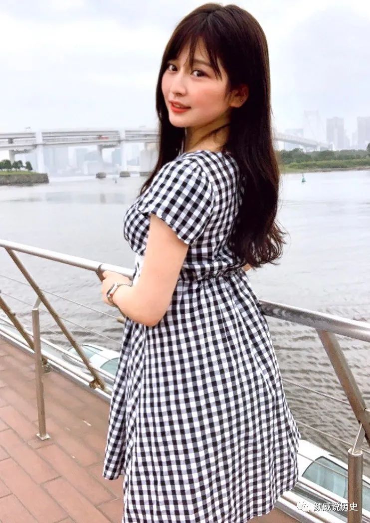 优梨舞奈（優梨まいな）：为什么男人都爱翘臀美胸