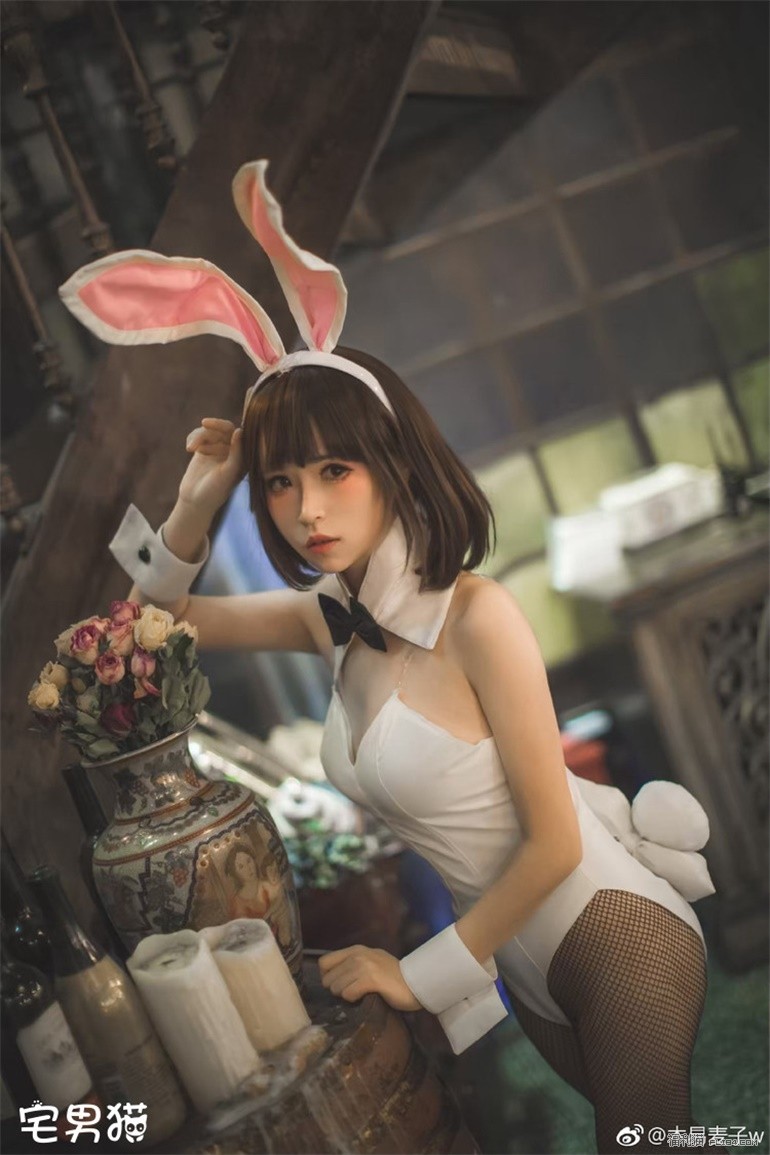 最美人气coser@木易麦子w天然的呆自然的萌！