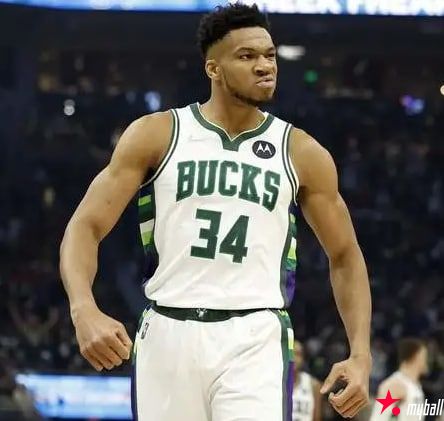 迈博体育 NBA新赛季10大前锋排名出炉!