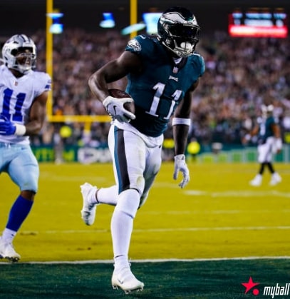 迈博体育 老鹰队以 6-0 领先,并在 NFC 东部大获全胜