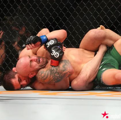 迈博体育 UFC 284:Islam击败 Alexander卫冕轻量级冠军
