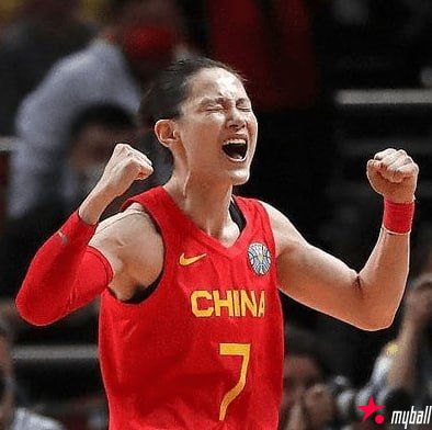 迈博体育:14投1中手感冰凉!女篮国手2战仅得3分