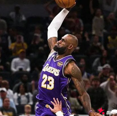 大发体育-湖人完胜步行者11战10胜，大发助力你的致富之路！